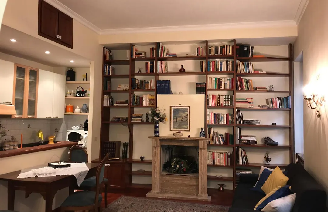 A Casa Di Zia Lola-1